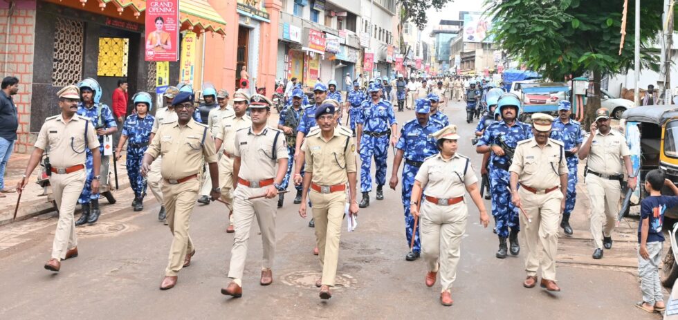 Deccan Alert | Hubballi Police Action on BJP Woman Worker Sparks Row; Commissioner Denies Disrobing Allegation