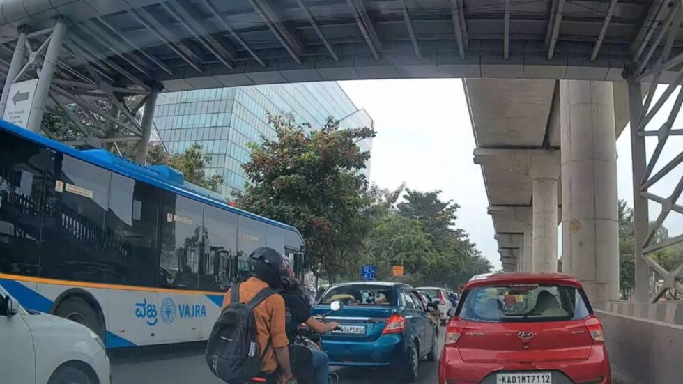 Deccan Alert | Karnataka Transport Minister and Mohan Das Pai Engage in Public Debate over Bengaluru's Public Transport System