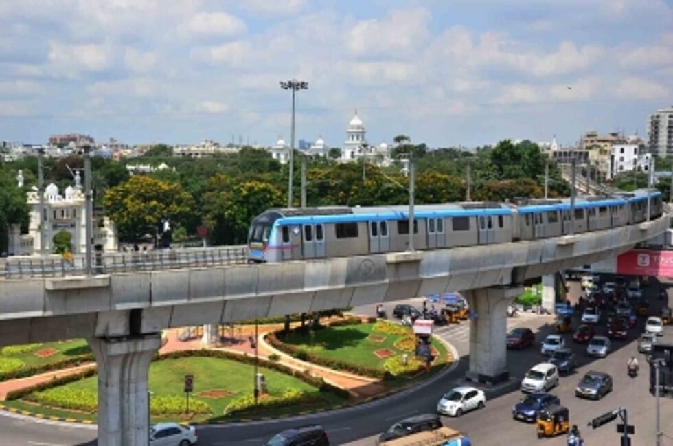 Deccan Alert | Telangana CM Assures Continuous Engagement for Hyderabad Metro Rail Phase-II Approval