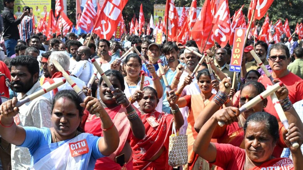 Deccan Alert | Andhra Pradesh: Left Parties and Trade Unions Protest Against Centre's 'Anti-Worker' Policies