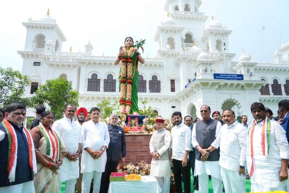 Deccan Alert | Telangana Governor Unveils Symbolic "Telangana Thalli" Statue at Legislature Premises